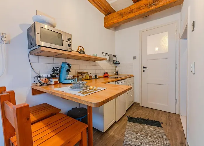 Heritage Loft 1735 Apartment