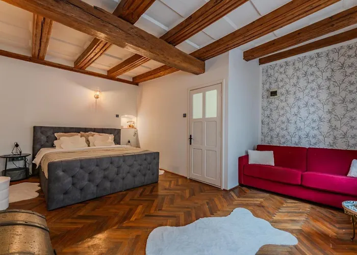 Heritage Loft 1735 Apartman *